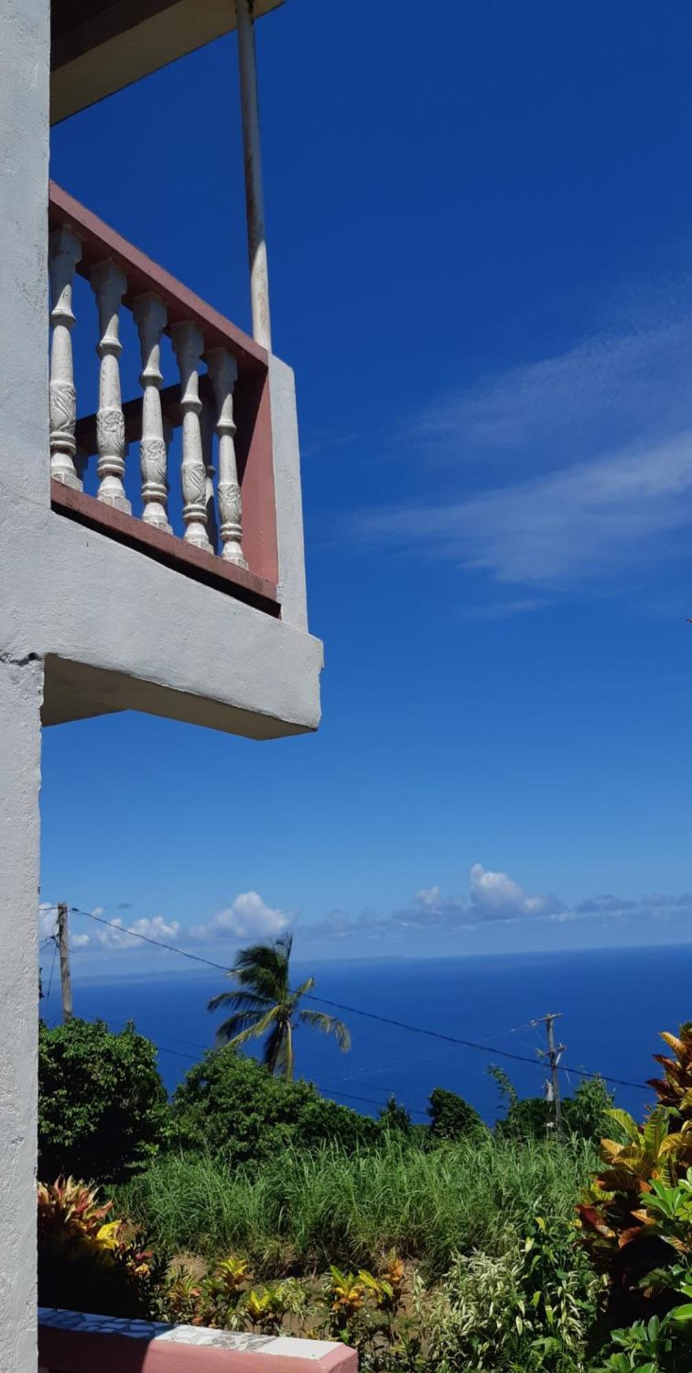 "Sunrise Inn" Nature Island Dominica Penville 外观 照片